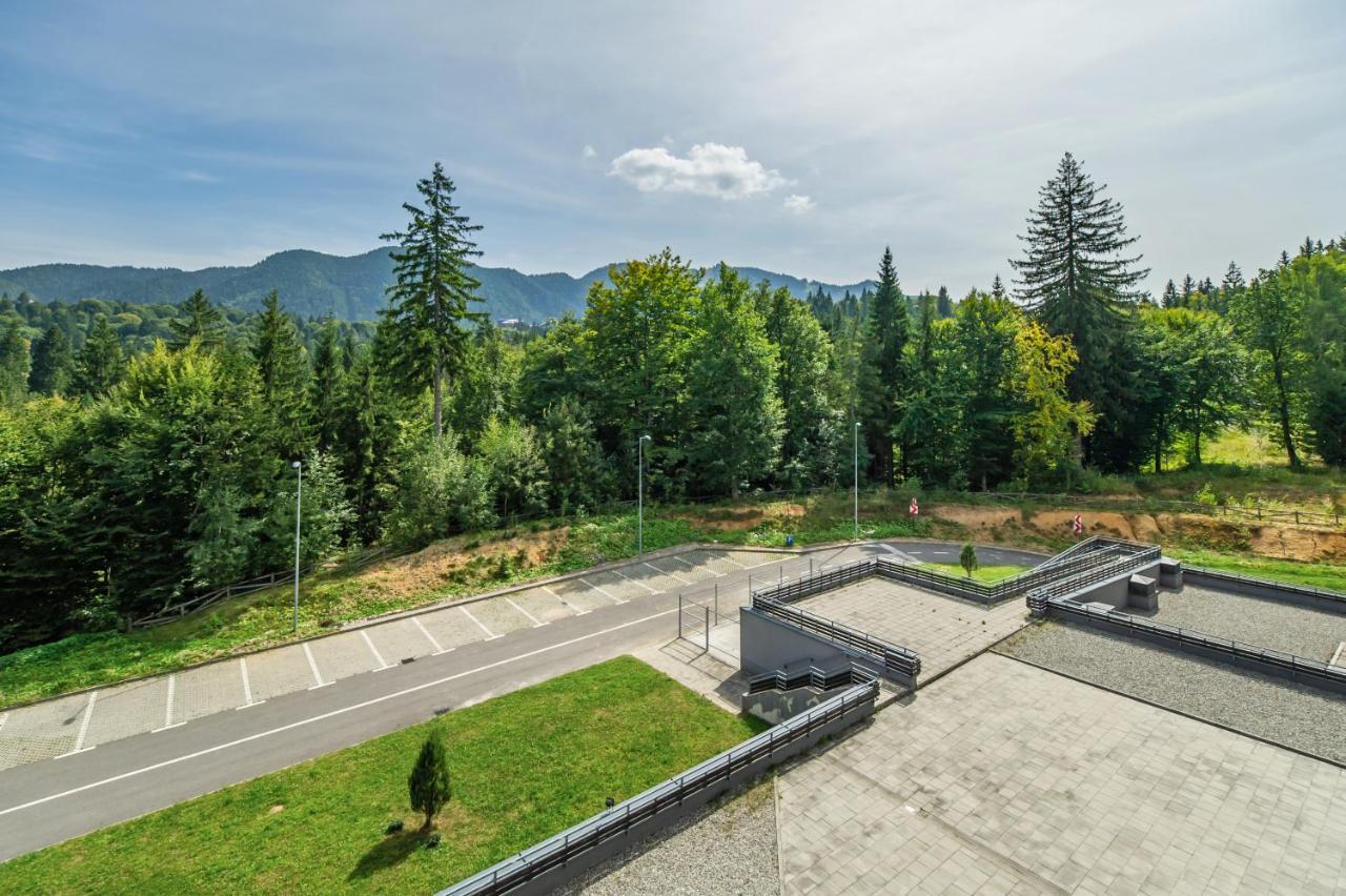 Art Gallery Apartment In Silver Mountain Poiana Brașov Exterior foto